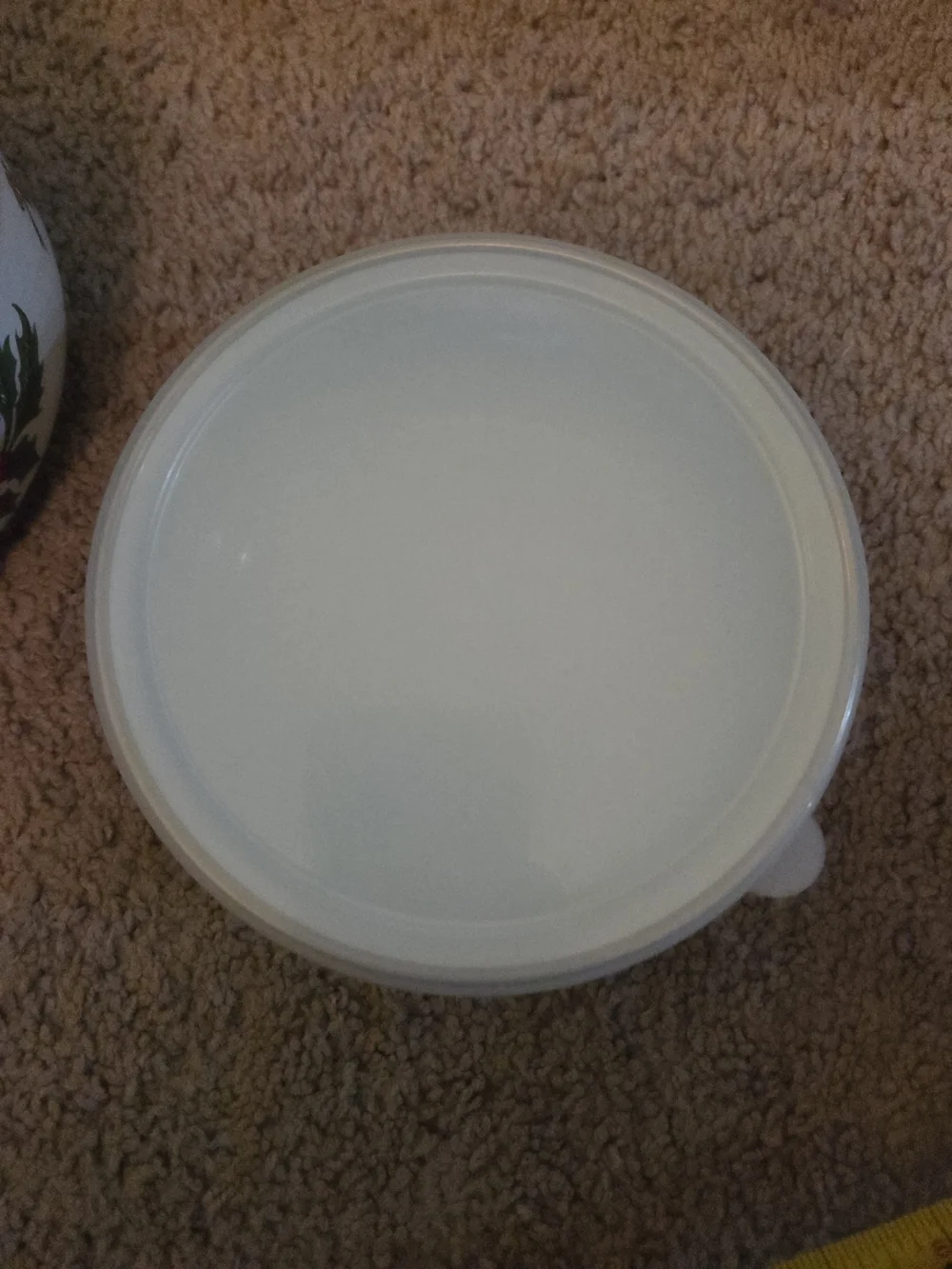 Vintage Enamel Stackable Holiday Holly Mixing Bowls with Lids - White and Green